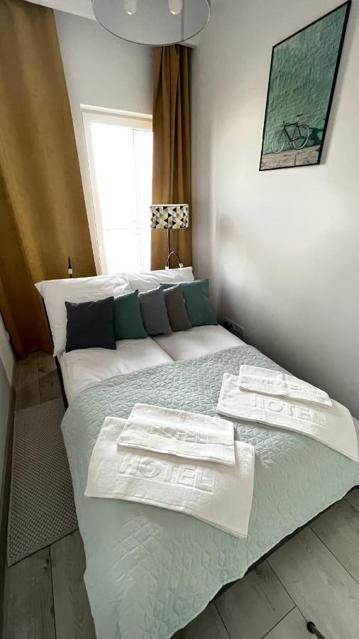 Apartmán Prymasa Tysiaclecia 83A By Aparthouse Varšava Exteriér fotografie